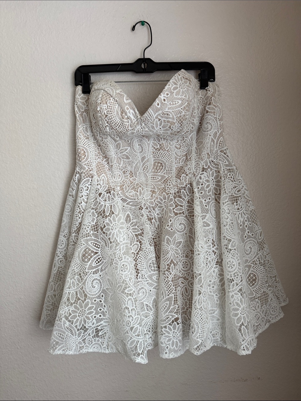 Azazie atelier luxe line White Strapless Lace Sweetheart Mini Dress 12 - Picture 3 of 13